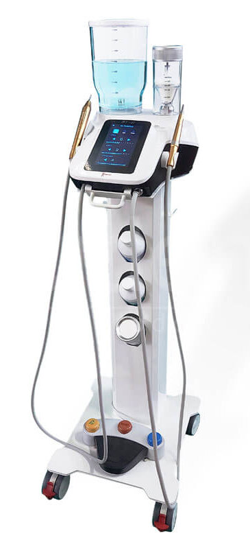 Woodpecker PT-B utilizzato nello studio dentistico Sidental di Sinalunga per la pulizia dentale professionale